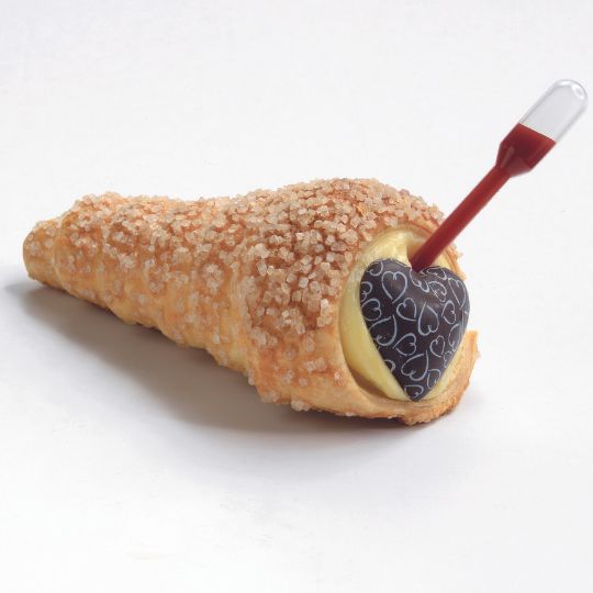 12cm Large Cream Horns