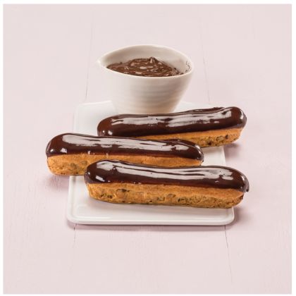 Chocolate Éclair for food service